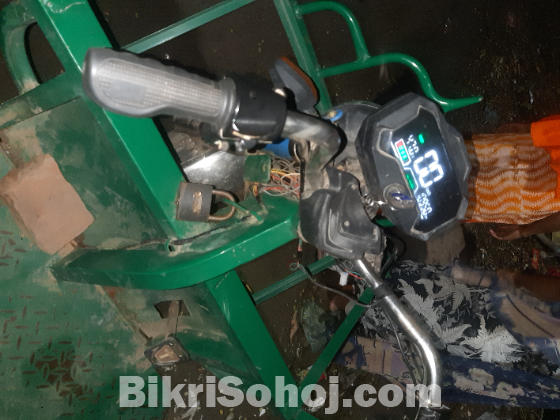 মিশু অটো রিক্সা
